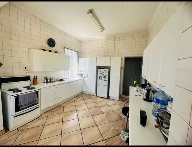 3 BEDROOM HOUSE FOR SALE IN DELVILLE